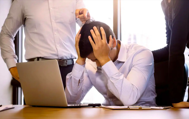 Startup chilena Nivelat crea curso con IA para capacitar sobre la Ley Karin