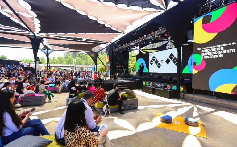 Universo Emprendedor estuvo presente en EtMday