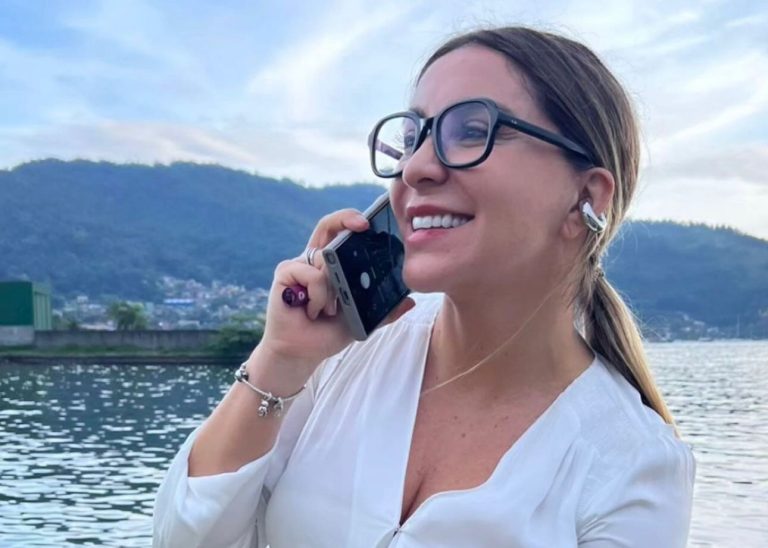 Destino Universo: Dani Urrizola nos envía postales desde la lujosa Costa Azul