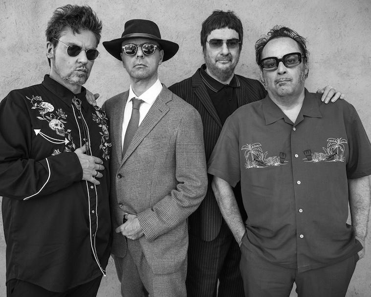 Los Tres regresan en concierto con su formación original