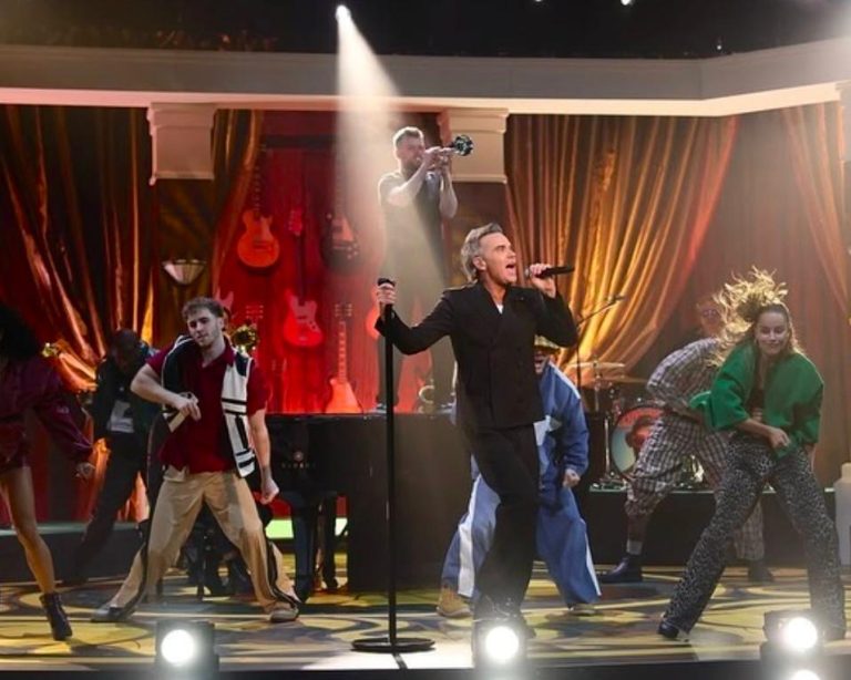 Robbie Williams recibió el 2025 con especial concierto en Australia