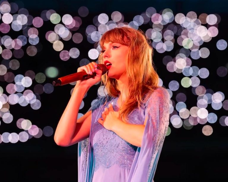 Taylor Swift fue confirmada como presentadora en los Premios Grammy 2025