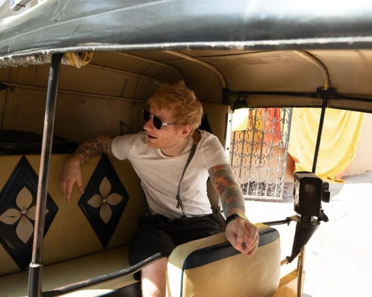 La policía no permitió que Ed Sheeran realizara un concierto callejero en la India