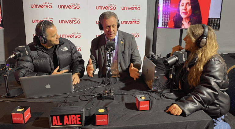 Ministro Muñoz destaca fortaleza de telecomunicaciones en Chile, pero admite brechas de acceso