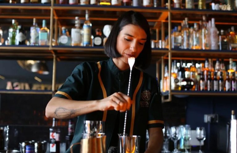 After Office: Conocemos el universo de Artemisa Coffee and Cocktail bar