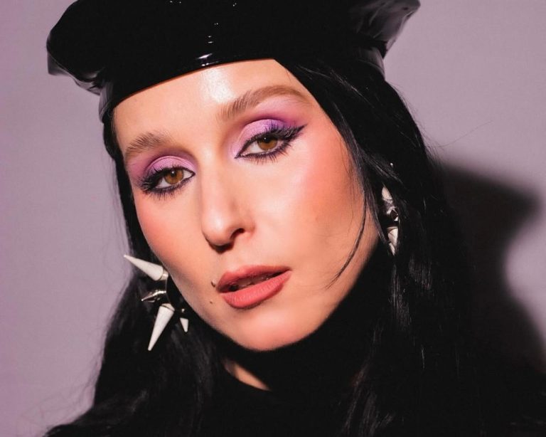 Francisca Valenzuela y Portugal The Man lanzan 