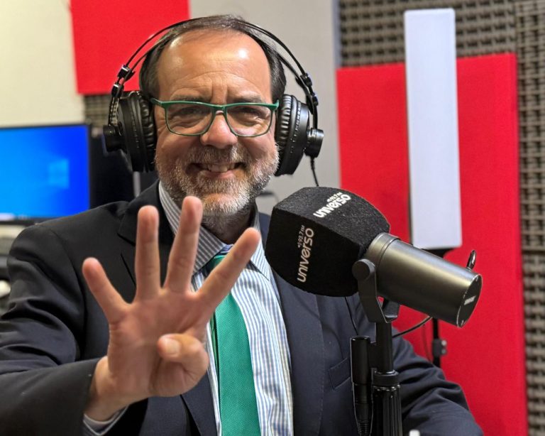 La once junto a Jaime Mulet, precandidato presidencial del Partido Federación Regionalista Verde Social