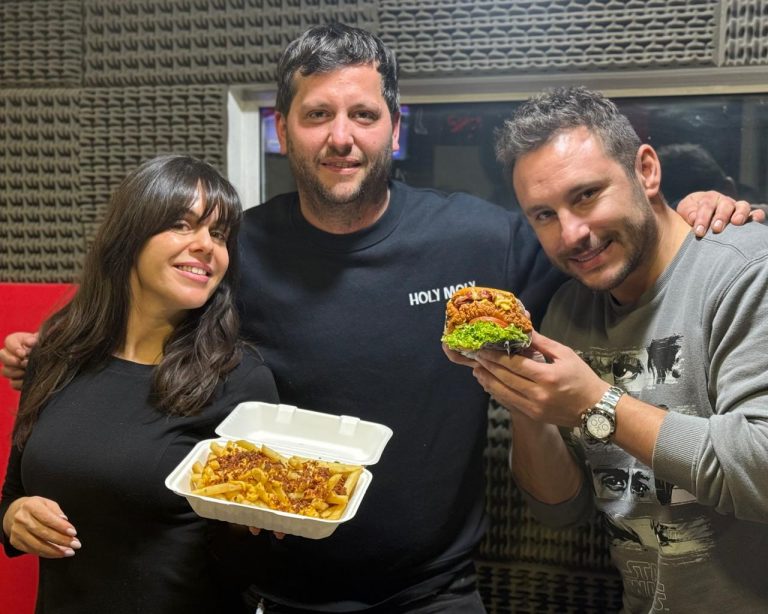 Esto es vida: Las hamburguesas estilo NY de Holy Moly