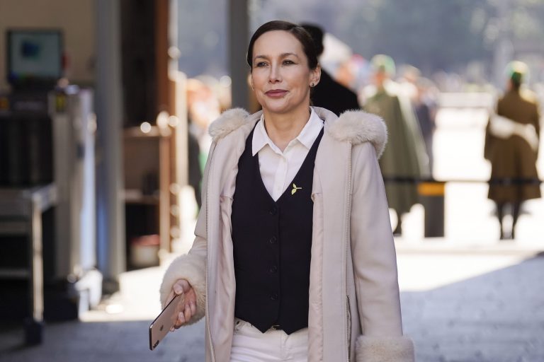 Presidenta de FRVS acusa presión de Presidente Boric en salida de Valenzuela