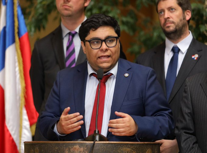 Diputado Meza por propuesta de Kast para regular migración: 