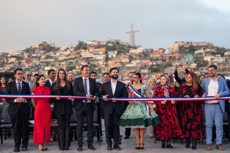 Alcalde Manouchehri por participación de Boric en Fiesta de la Pampilla: 