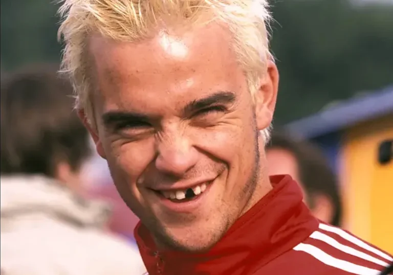 Robbie Williams vuelve a los 90 con el lanzamiento de su nuevo álbum “BRITPOP”