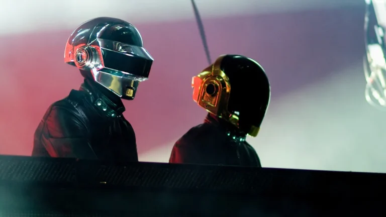 Daft Punk revive su mito: un nuevo viaje visual al desierto a cinco años de su adiós