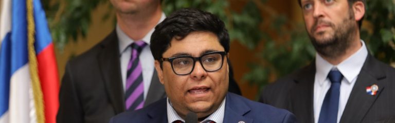 Meza justifica quiebre con el Gobierno: “Enunciar no es informar”