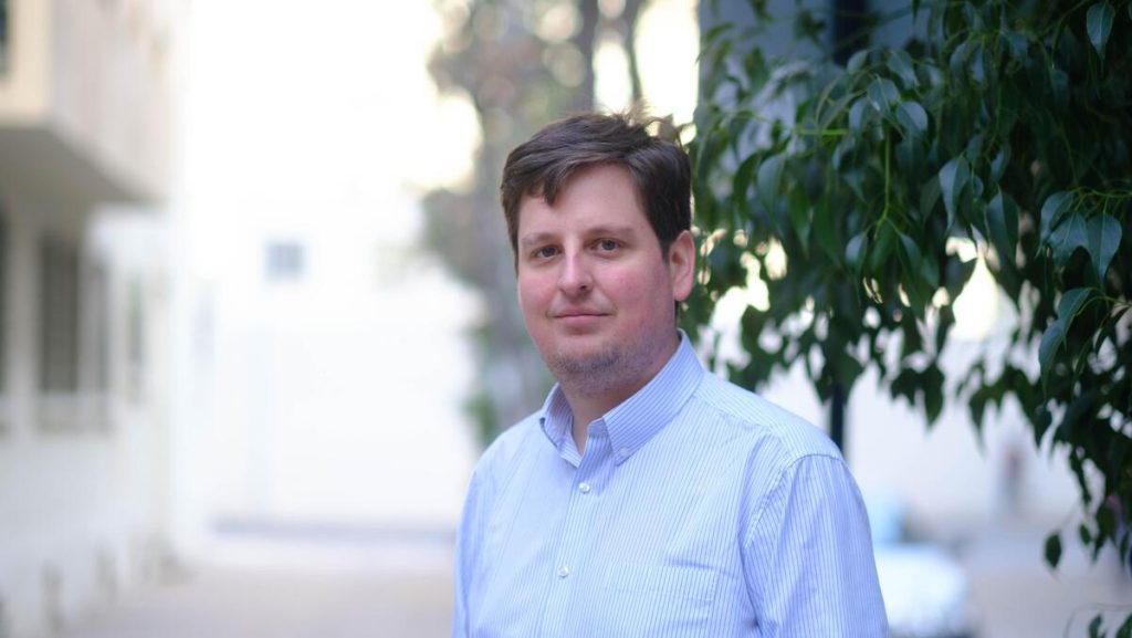 Secretario general del Frente Amplio aborda agenda del Gobierno y llama a avanzar en reformas