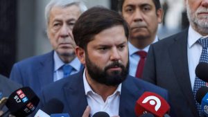 Boric se niega a retractarse y Kast abandona reunión en La Moneda