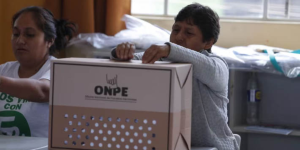 Elección presidencial en Perú: Analista advierte que el país arriesga un 