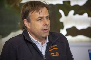 Codina llama a resguardarse y pide a las empresas flexibilidad laboral ante temporal
