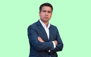 Pakomio por Sin Fachada: advierte sobre los rubros más expuestos y entrega claves para identificarlos