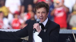 Brandon Flowers admite que evalúa alejarse de la música