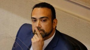 Bianchi cuestiona reforma constitucional de seguridad y pide priorizar recursos para Carabineros