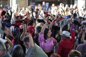 GAM invita a celebrar el “18 Chico” con cueca, música y actividades familiares